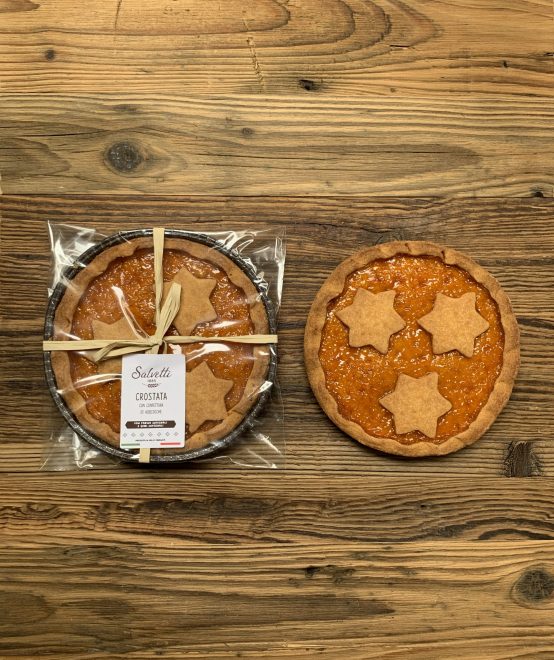 Crostata con confettura di albicocche